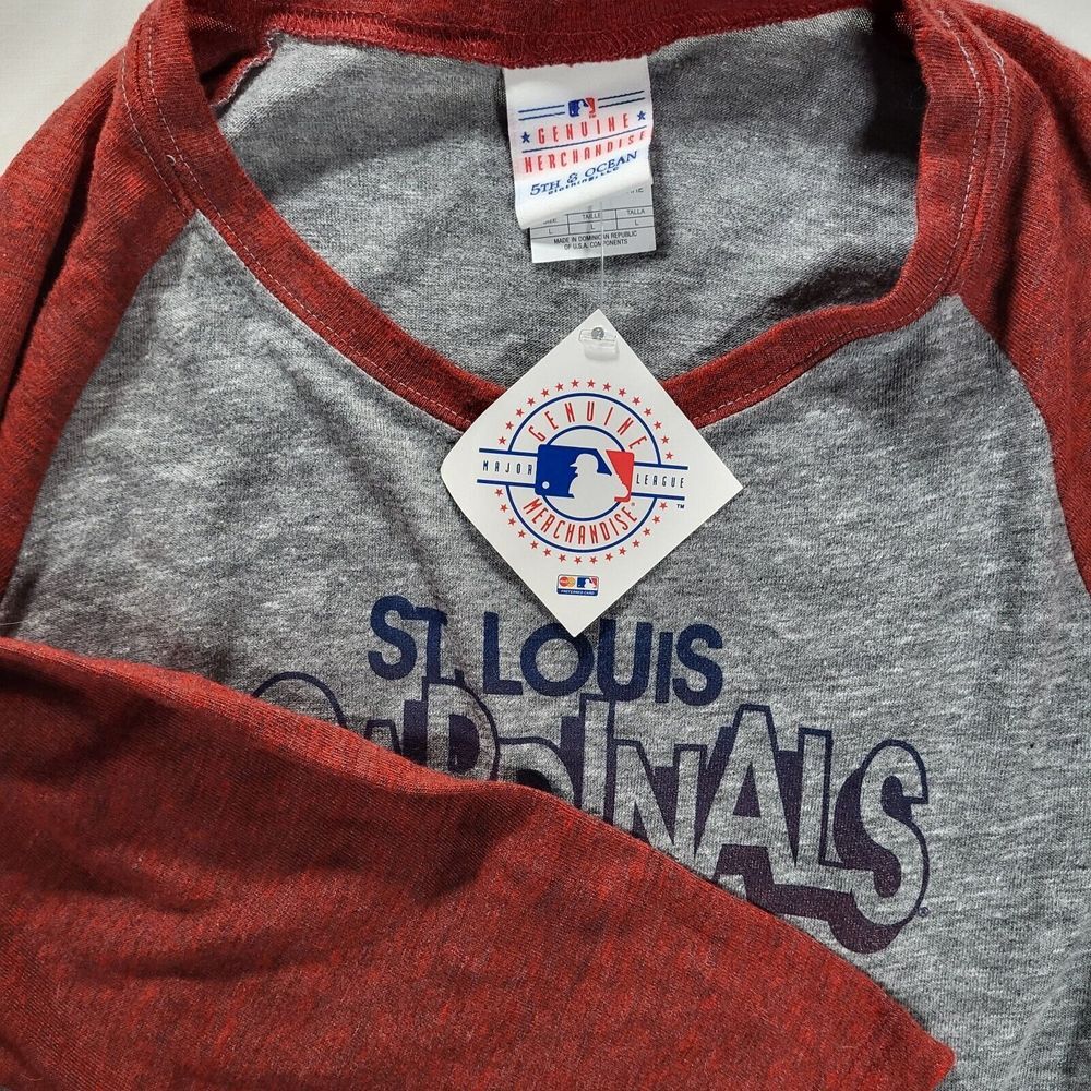 St Louis Cardinals Women's Large 5th & Ocean Gray 3/4 Sleeve Shirt